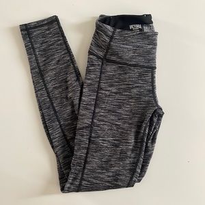 Victoria Secret Sport Pocket Leggings Size Small